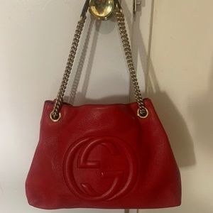 Like new Red Gucci Soho